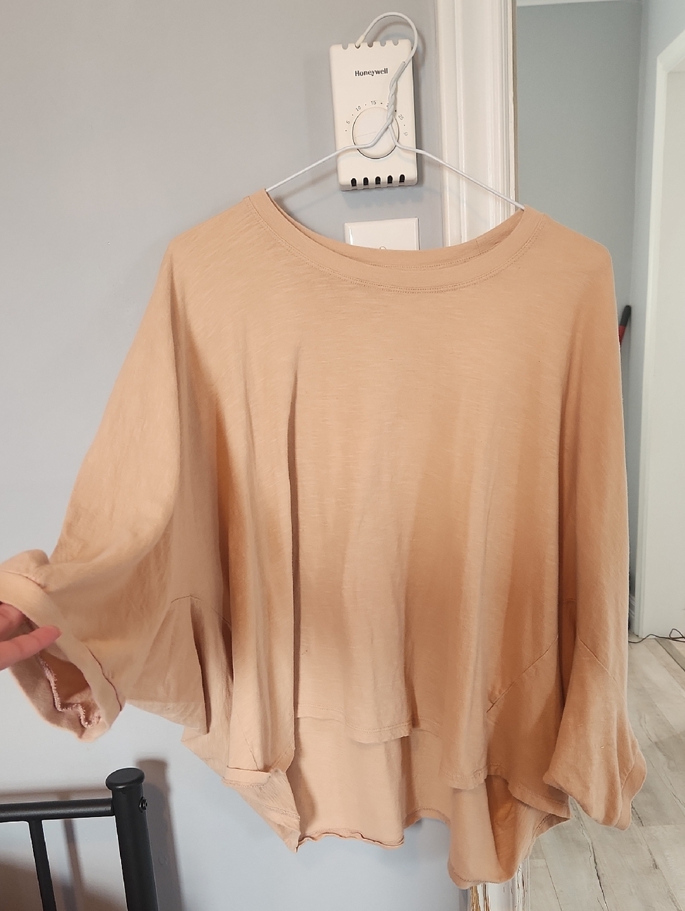 Aerie Size Large Beige